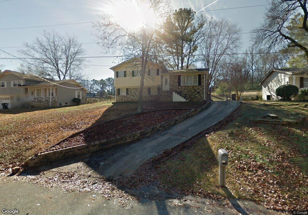 520 Argonne Dr NE, Center Point, AL 35215 - photo 1