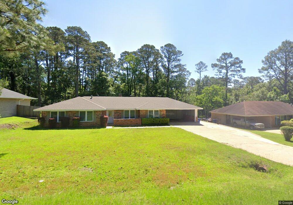 315 Holiday Cir, Pineville, LA 71360 - photo 1