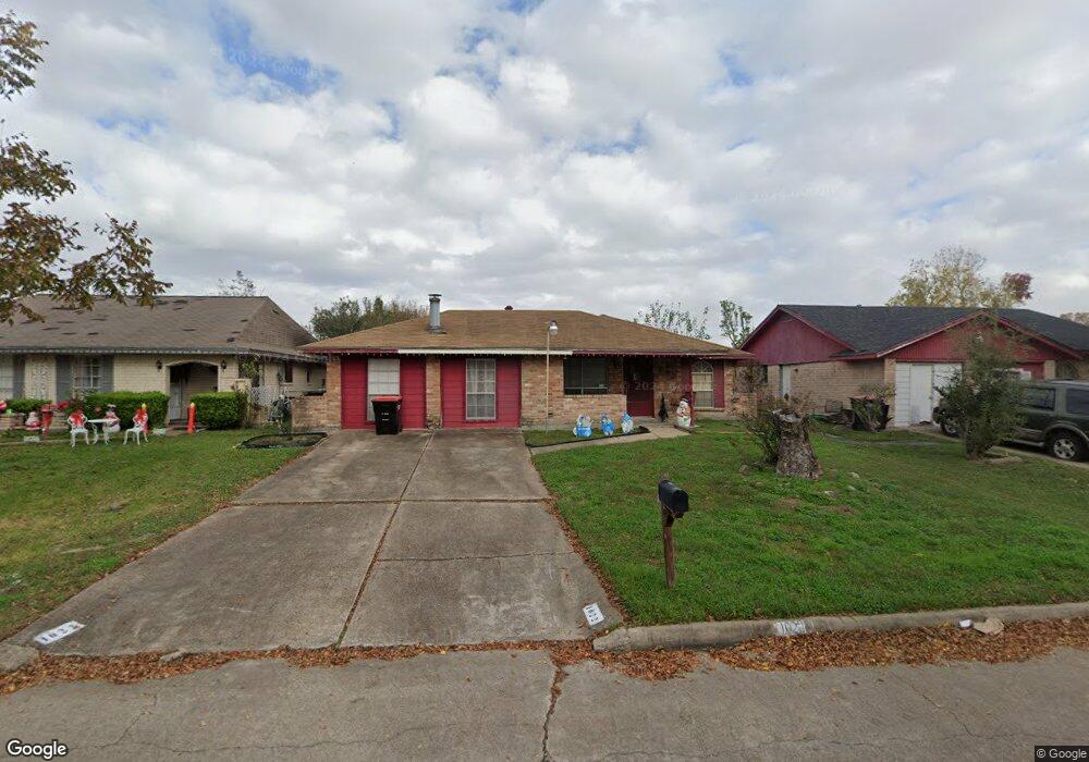 1022 Shady Trail Ln, Houston, TX 77038 - photo 1