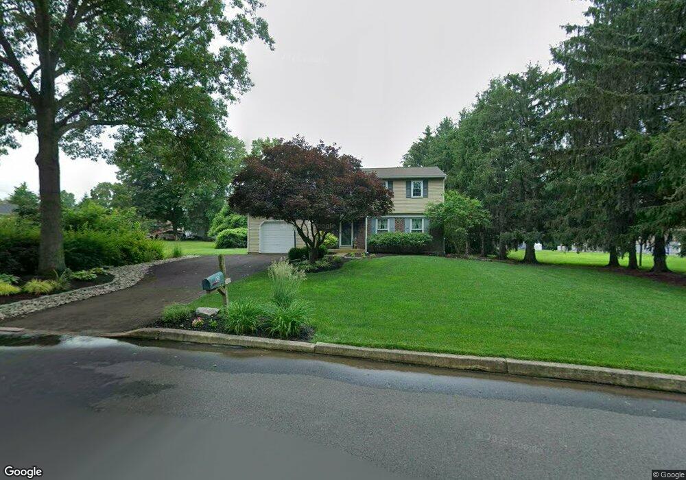 528 Clover Ln, Perkasie, PA 18944 - photo 1