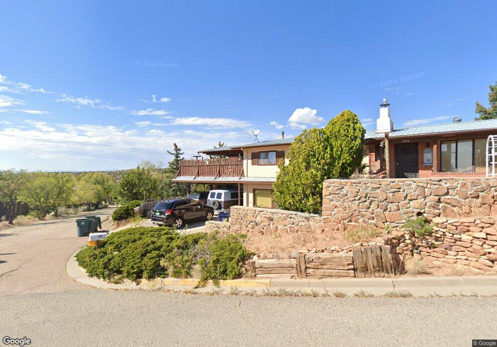 703 Pinon Dr, Santa Fe, NM 87501 - photo 1