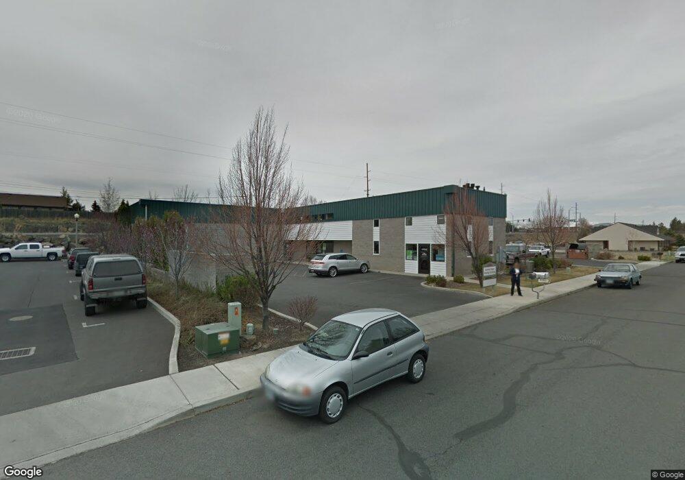 2516 SW Glacier Place, Redmond, OR 97756 - photo 1