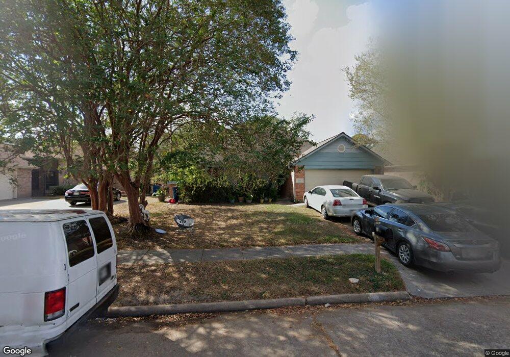 9007 Parkhill Forest Dr, Houston, TX 77088 - photo 1