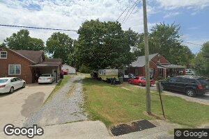 201 Barnett St, Hazel, KY 42049