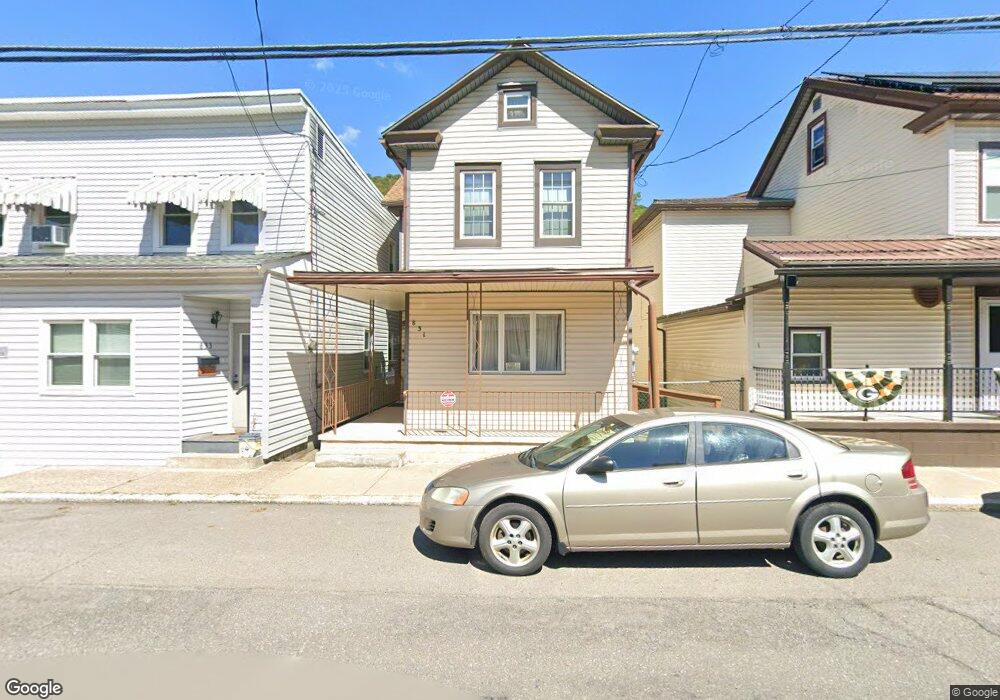 831 Center St, Coal Township, PA 17866 - photo 1