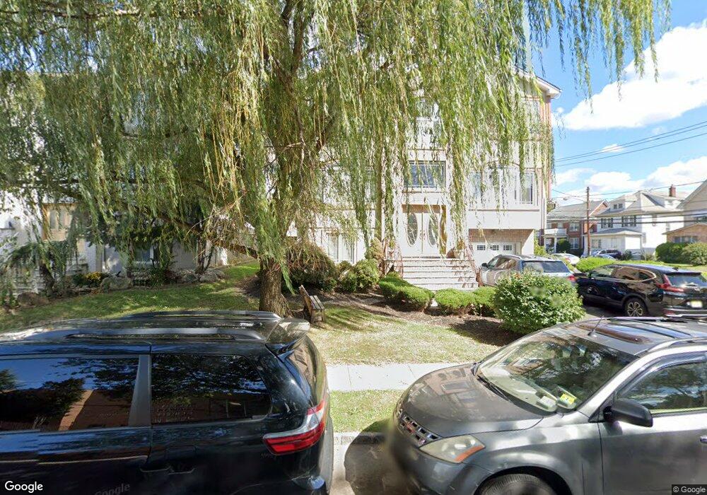 601 Livingston Rd unit 603, Elizabeth, NJ 07208 - photo 1