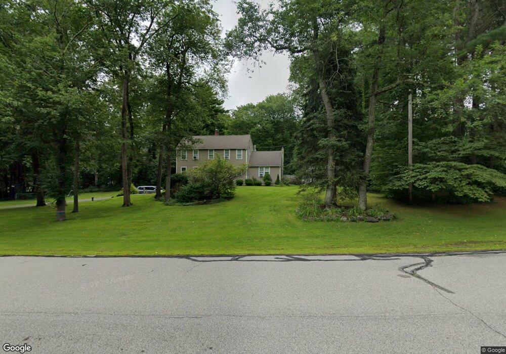 4 Dumbarton Oaks, Stratham, NH 03885 - photo 1