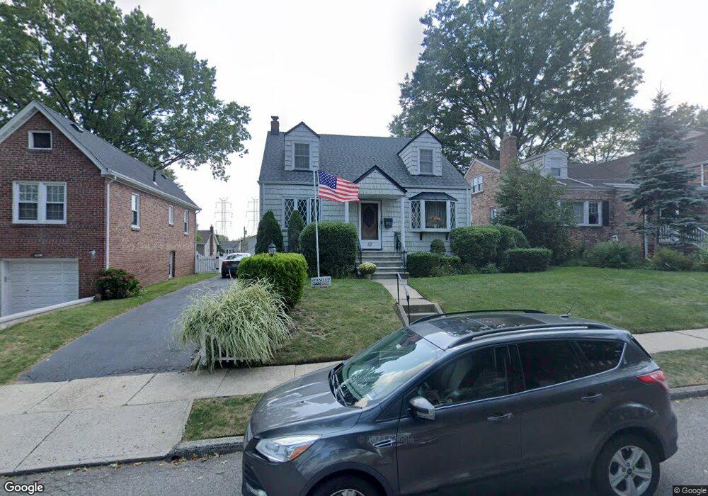 47 Ferncliff Rd, Bloomfield, NJ 07003 - photo 1