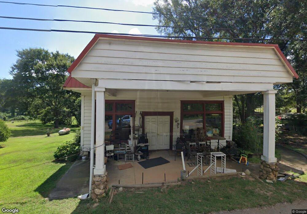 4890 Jefferson Rd, Commerce, GA 30529 - photo 1