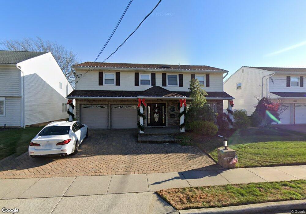 3863 Sally Ln, Oceanside, NY 11572 - photo 1