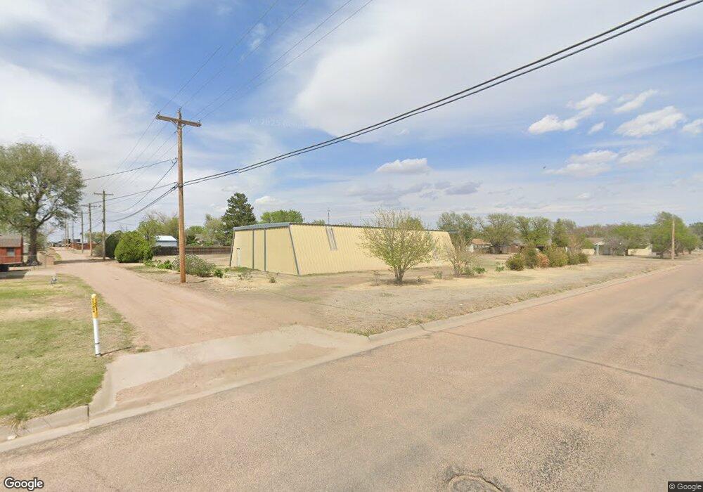 143 S Jefferson St, Hugoton, KS 67951 - photo 1