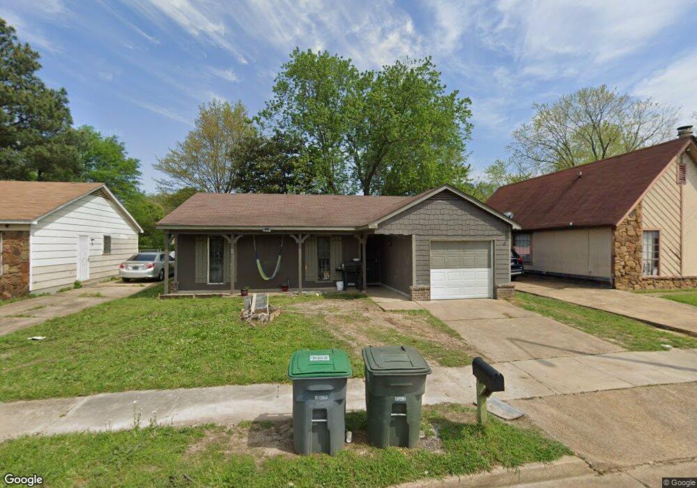 5676 Winter Tree Dr, Memphis, TN 38115 - photo 1