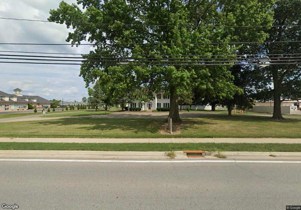 612 N Center St, La Grange, OH 44050 - photo 1