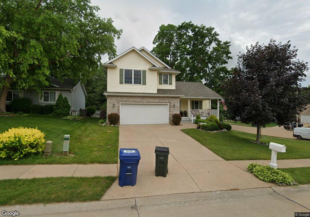 1225 Emerald Woods Ct, Davenport, IA 52806 - photo 1