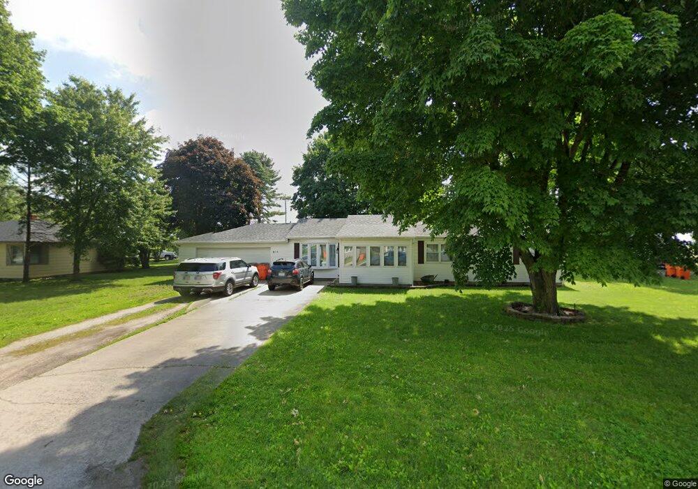 817 N Independence St, Windfall, IN 46076 - photo 1