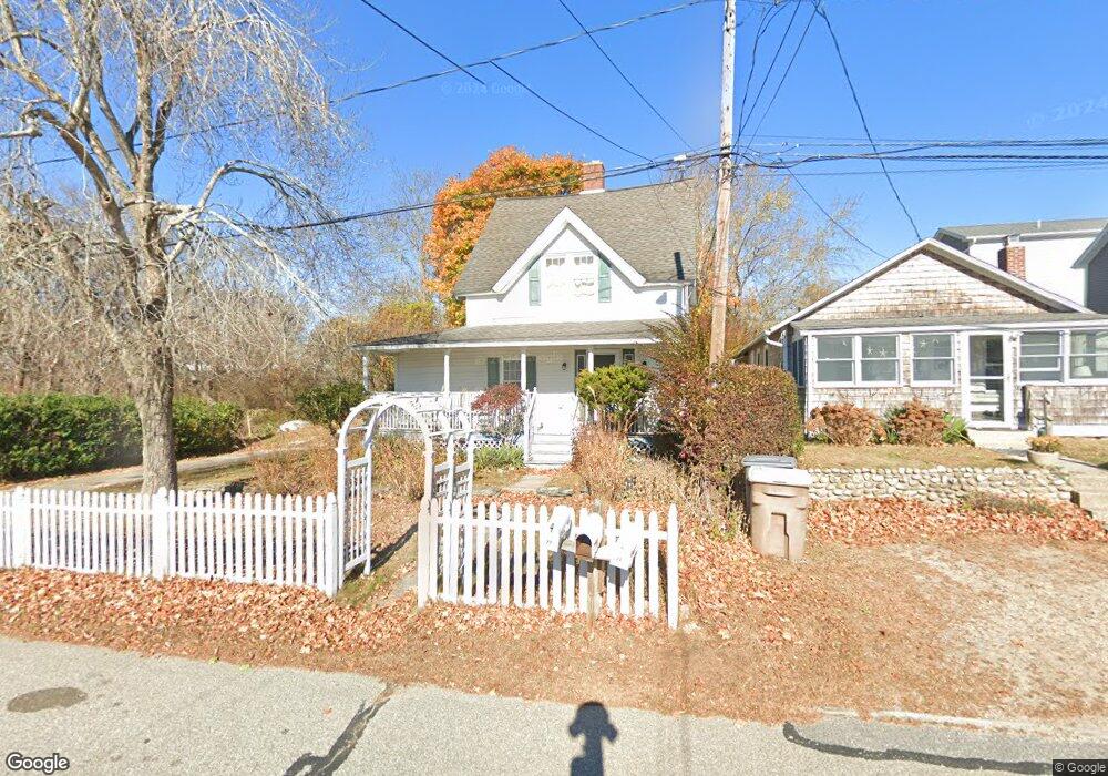 22 Beach Ave, Niantic, CT 06357 - photo 1