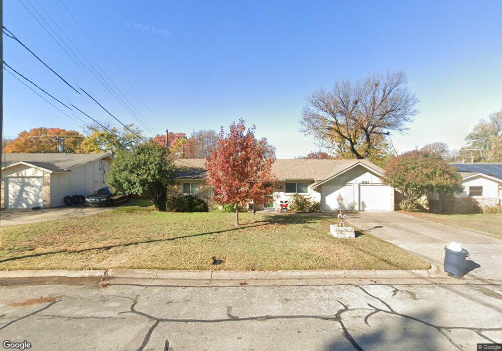 1101 Belle St, Bedford, TX 76022 - photo 1