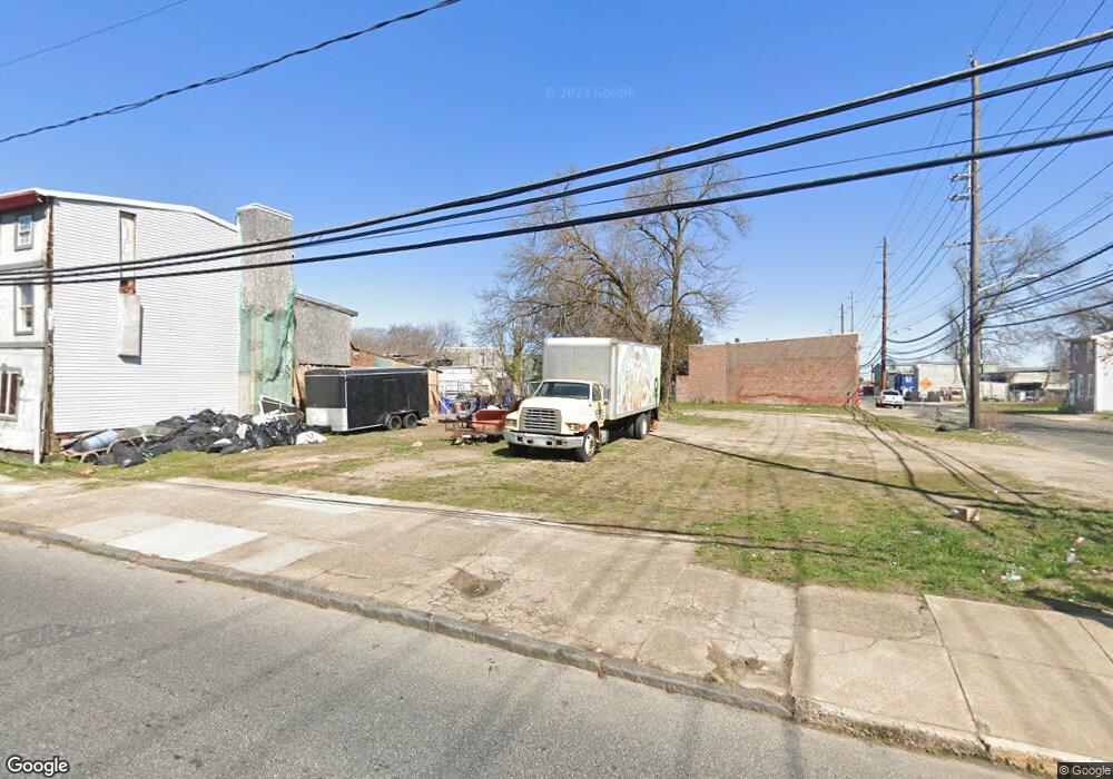571 Carl Miller Blvd, Camden, NJ 08104 - photo 1