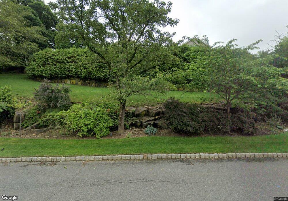 134 Hoover Dr, Cresskill, NJ 07626 - photo 1