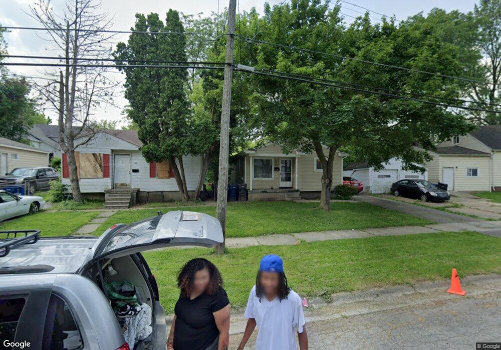 3925 Joyner St, Flint, MI 48532 - photo 1