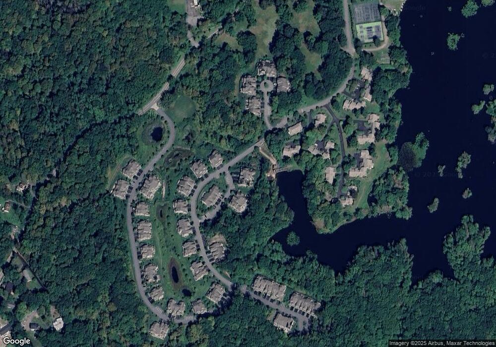 10 Binger Way, Cortlandt Manor, NY 10567 - photo 1