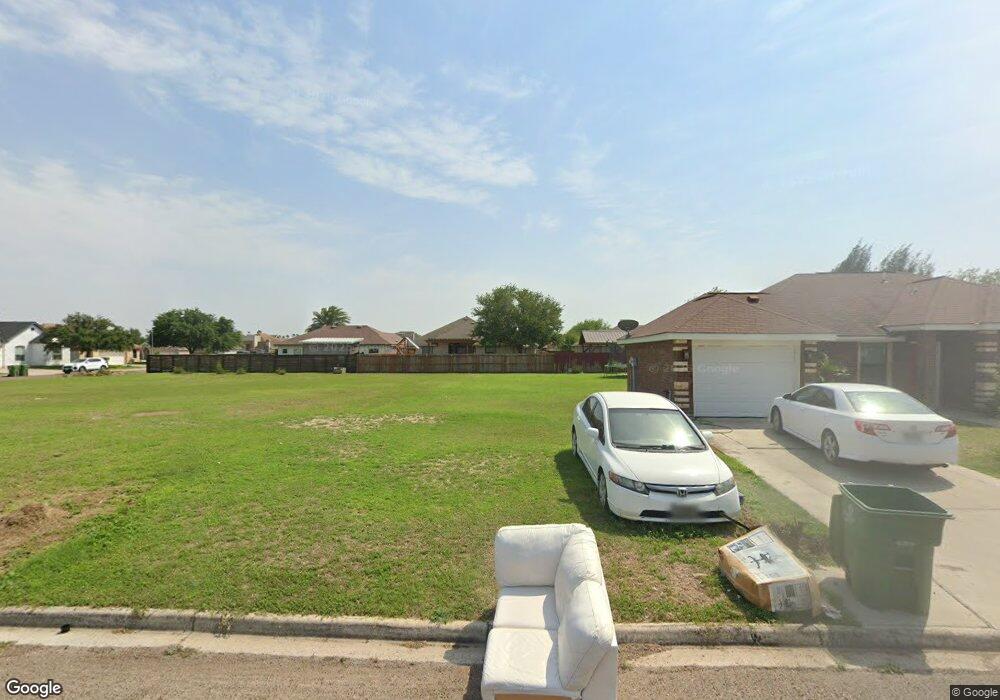 515 Robert Ln, Alamo, TX 78516 - photo 1