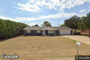 1025 Van Kirk Ave, Mountain View, OK 73062