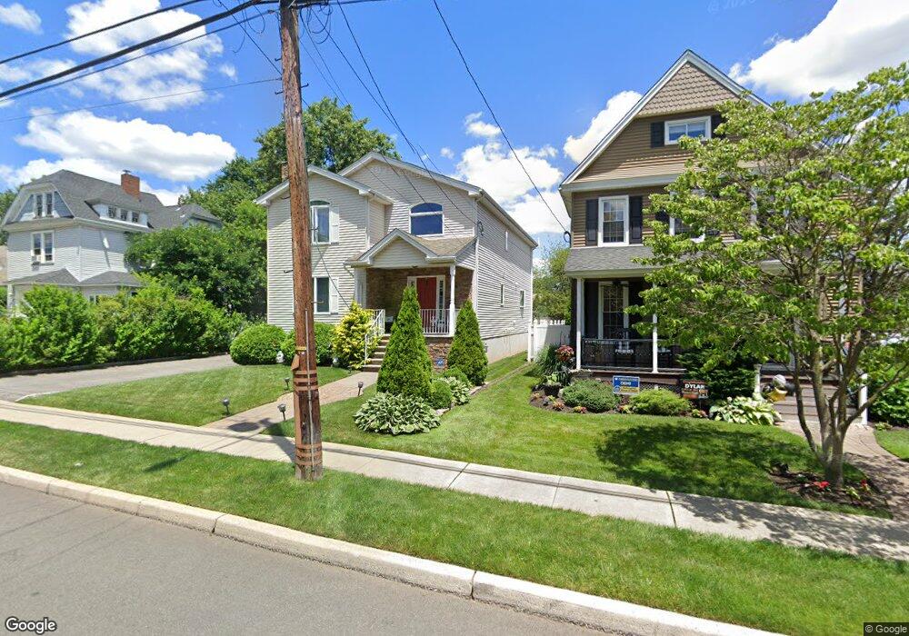 315 Washington Place, Hasbrouck Heights, NJ 07604 - photo 1