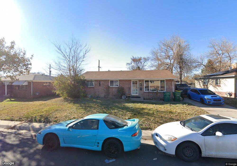 955 Joliet St, Aurora, CO 80010 - photo 1