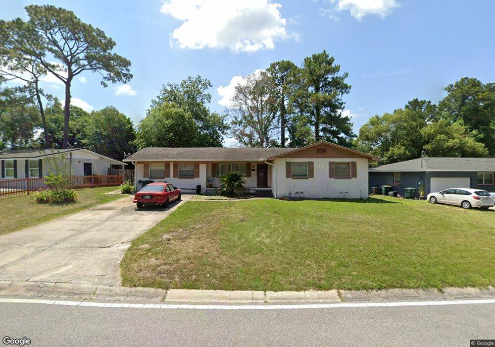 712 Grove Park Blvd, Jacksonville, FL 32216 - photo 1