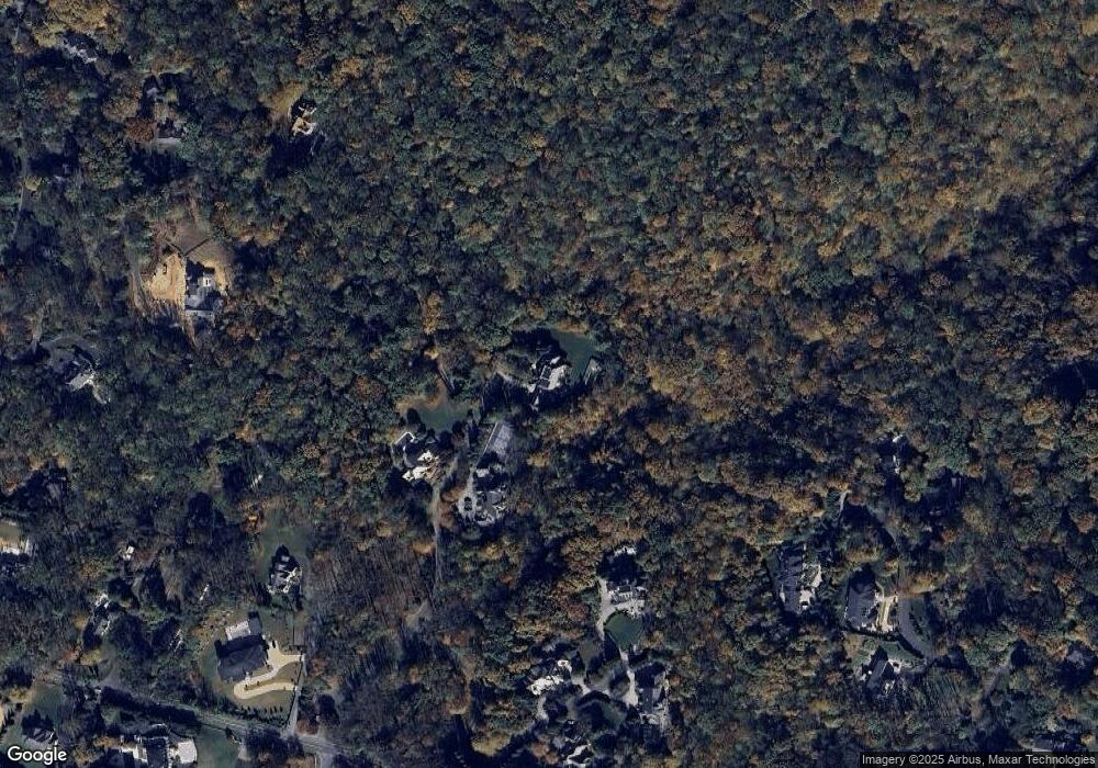 7992 Georgetown Pike, McLean, VA 22102 - photo 1