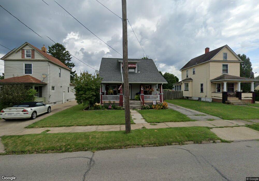 146 Center St, Struthers, OH 44471 - photo 1