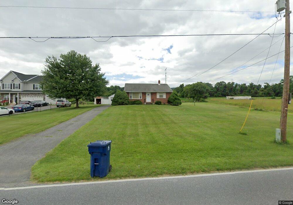 7714 Kemp Ln, Frederick, MD 21702 - photo 1