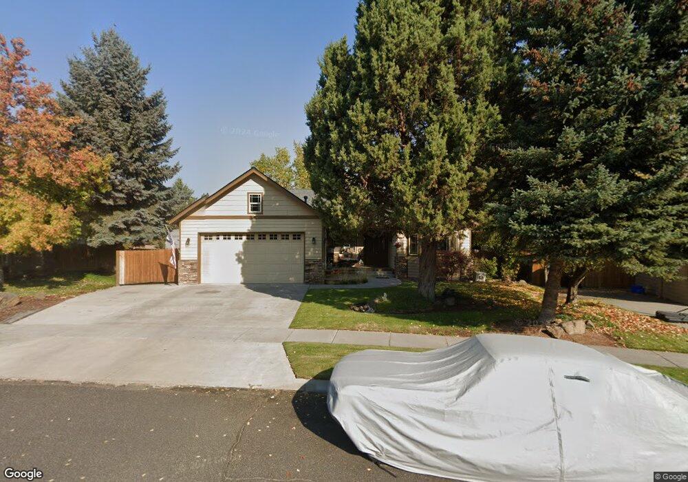 20922 Crystal Ct, Bend, OR 97701 - photo 1