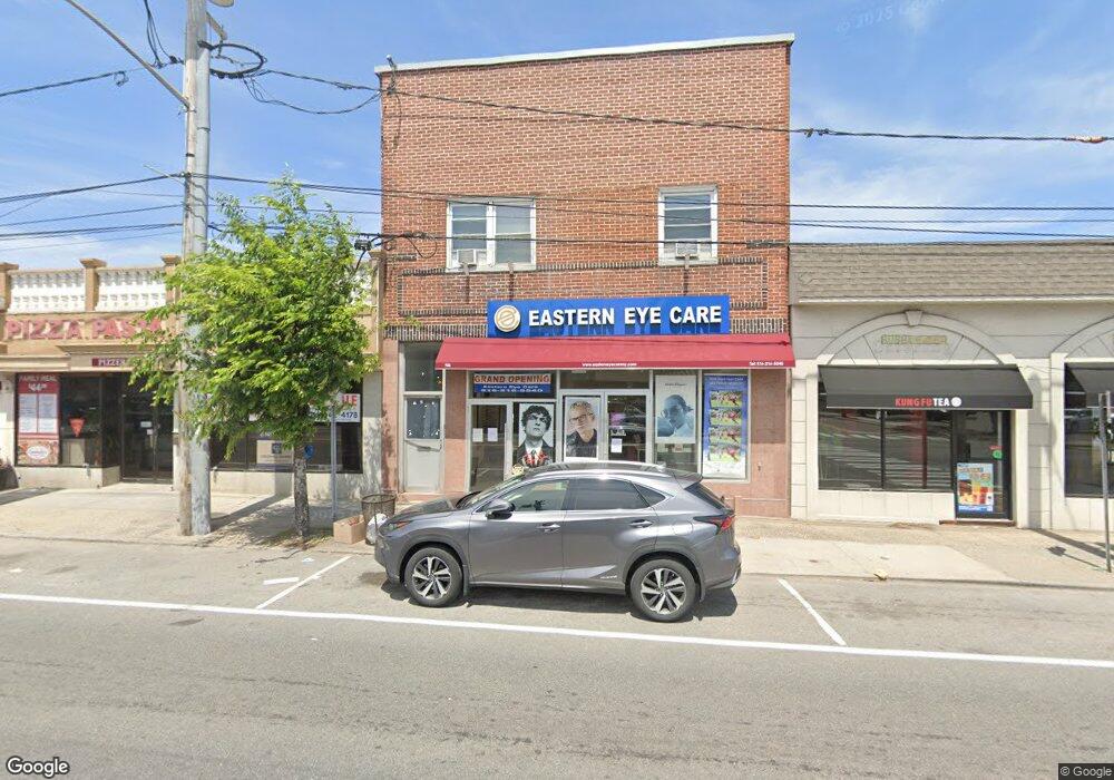 906 Hempstead Turnpike unit B, Franklin Square, NY 11010 - photo 1