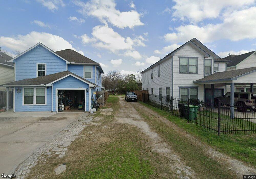 519 Firnat St, Houston, TX 77022 - photo 1