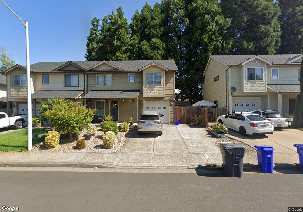 711 Garden Ct, Molalla, OR 97038 - photo 1