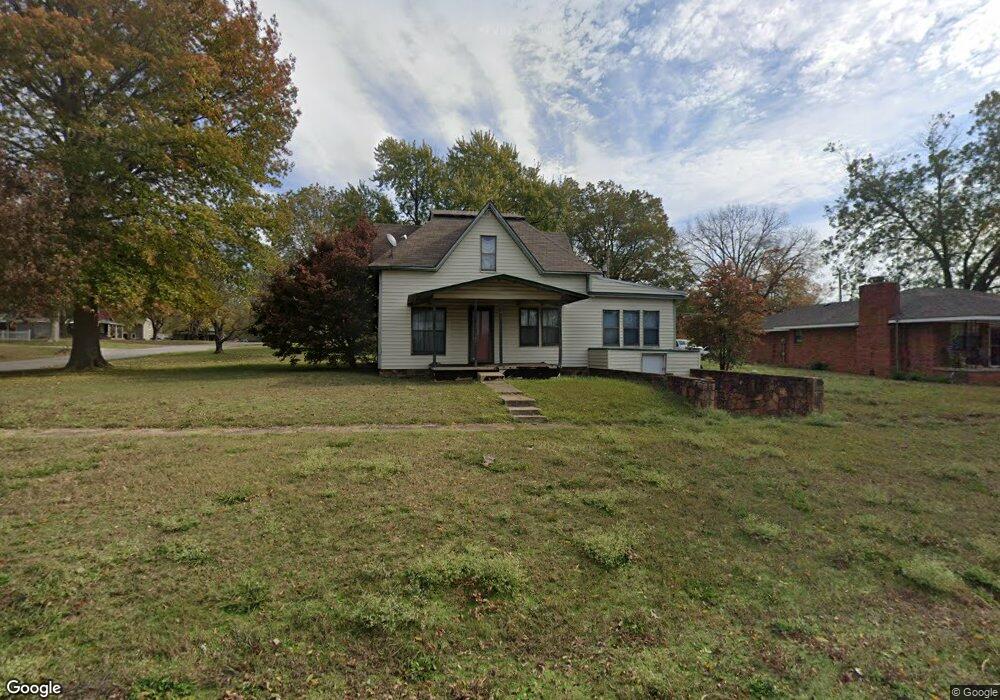 301 S Vine Ave, Cleveland, OK 74020 - photo 1