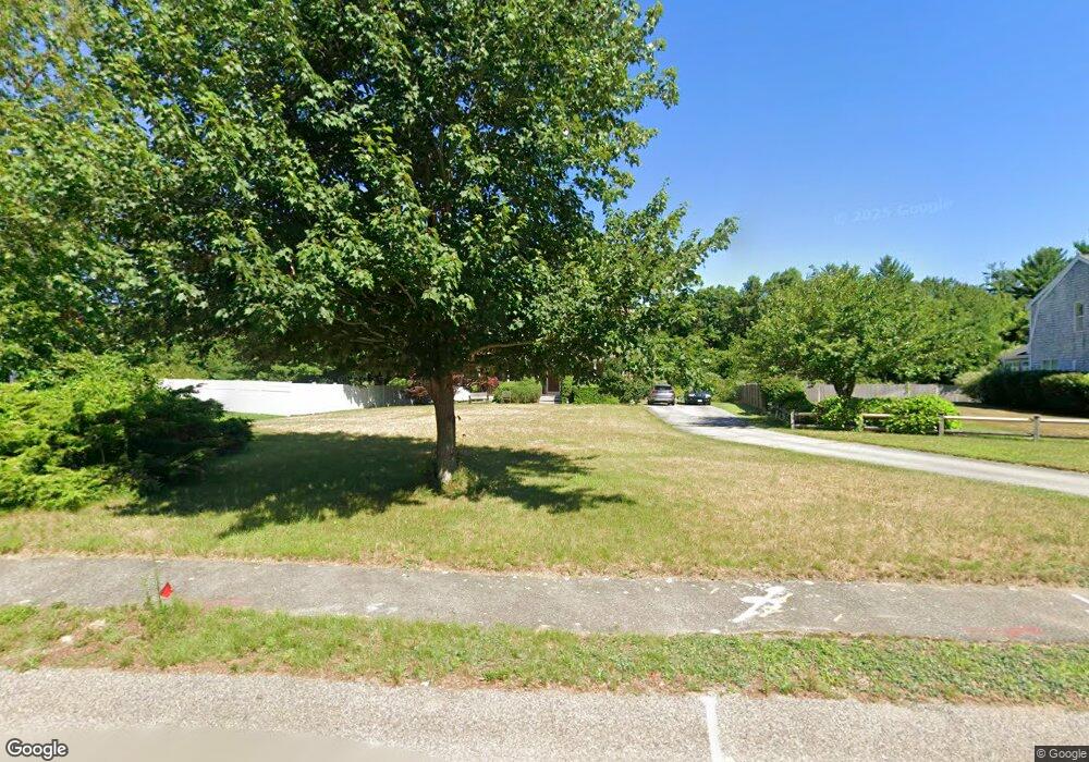 307 Edgewater Dr, Pembroke, MA 02359 - photo 1