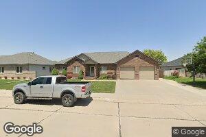 604 Pappas Dr, Holcomb, KS 67851
