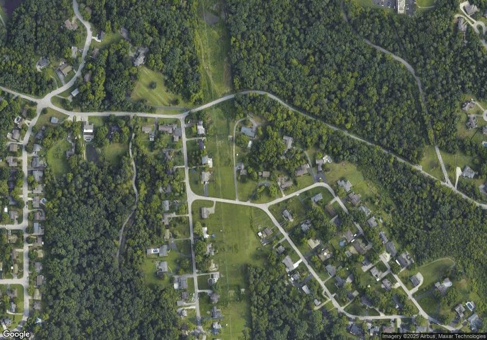 1816 Crestview Dr, New Albany, IN 47150 - photo 1