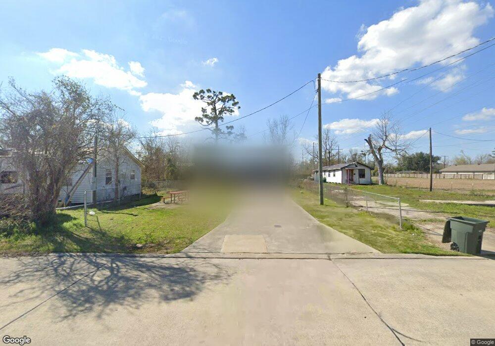 1907 N Prater St, Lake Charles, LA 70601 - photo 1