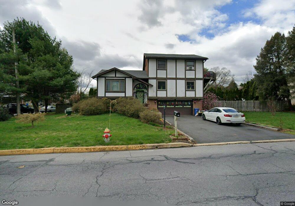 4000 Stoudts Ferry Bridge Rd, Reading, PA 19605 - photo 1