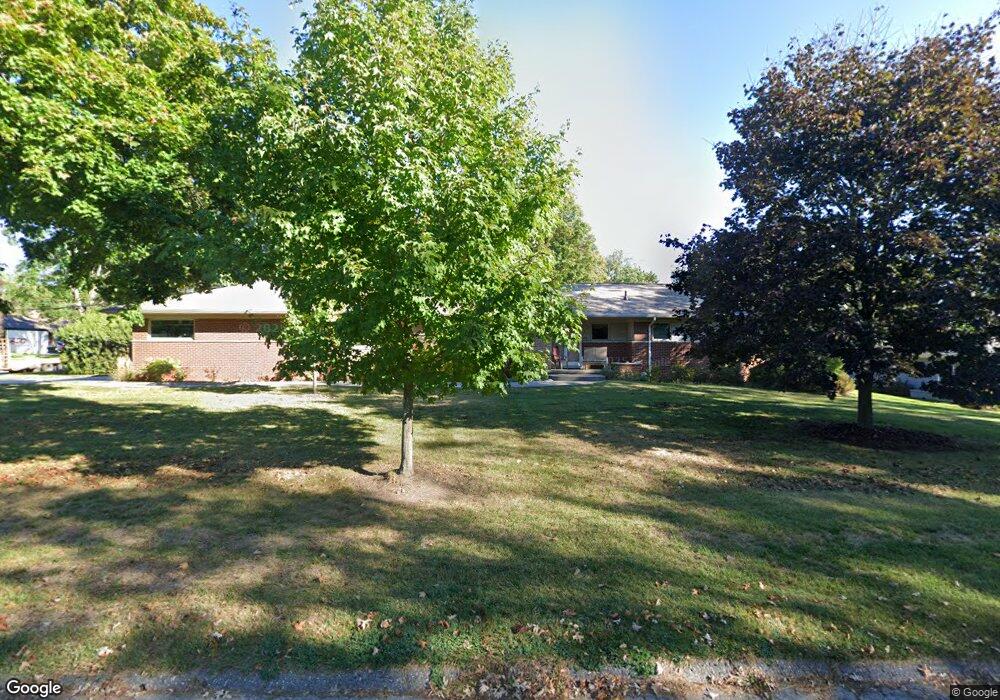 3640 Berkshire Dr, Bloomfield Hills, MI 48301 - photo 1