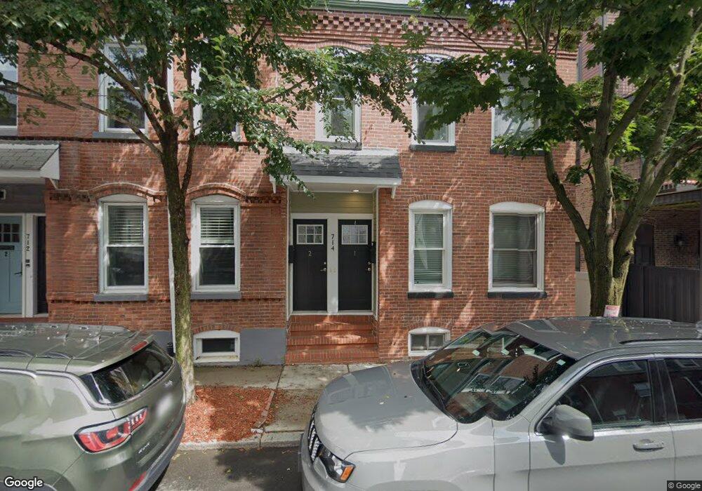 714 1/2 E 5th St unit 1, Boston, MA 02127 - photo 1