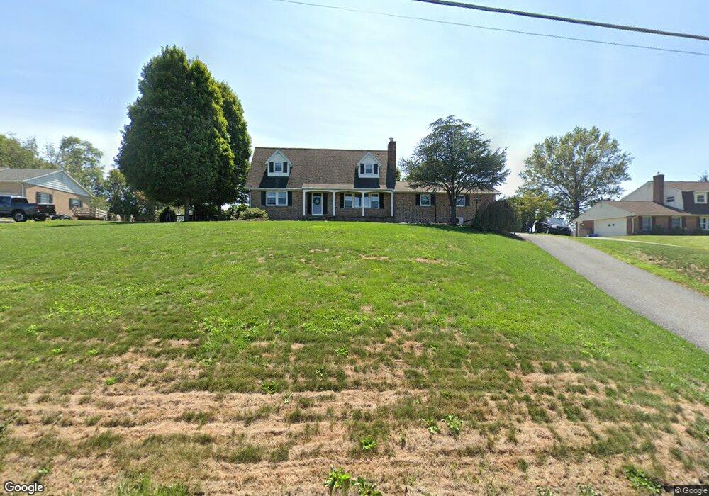 2292 Franklin Rd, Columbia, PA 17512 - photo 1