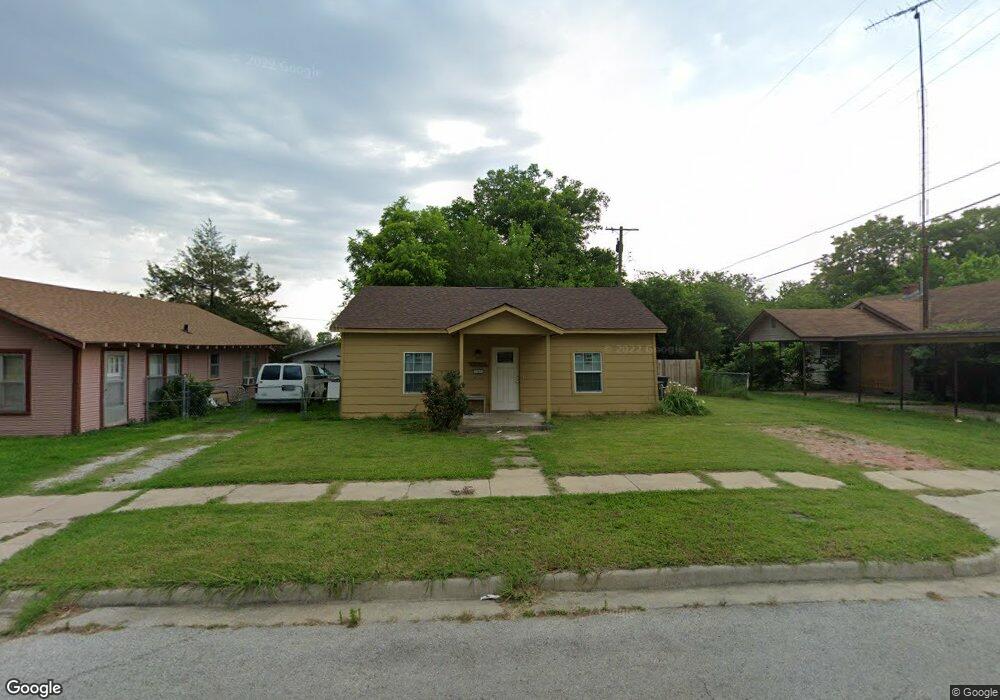 1208 B St NW, Ardmore, OK 73401 - photo 1