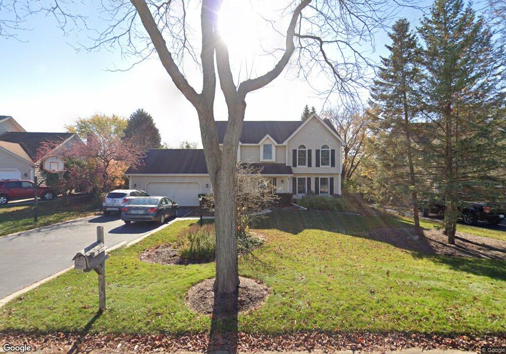 1315 Spring Hill Dr, Algonquin, IL 60102 - photo 1