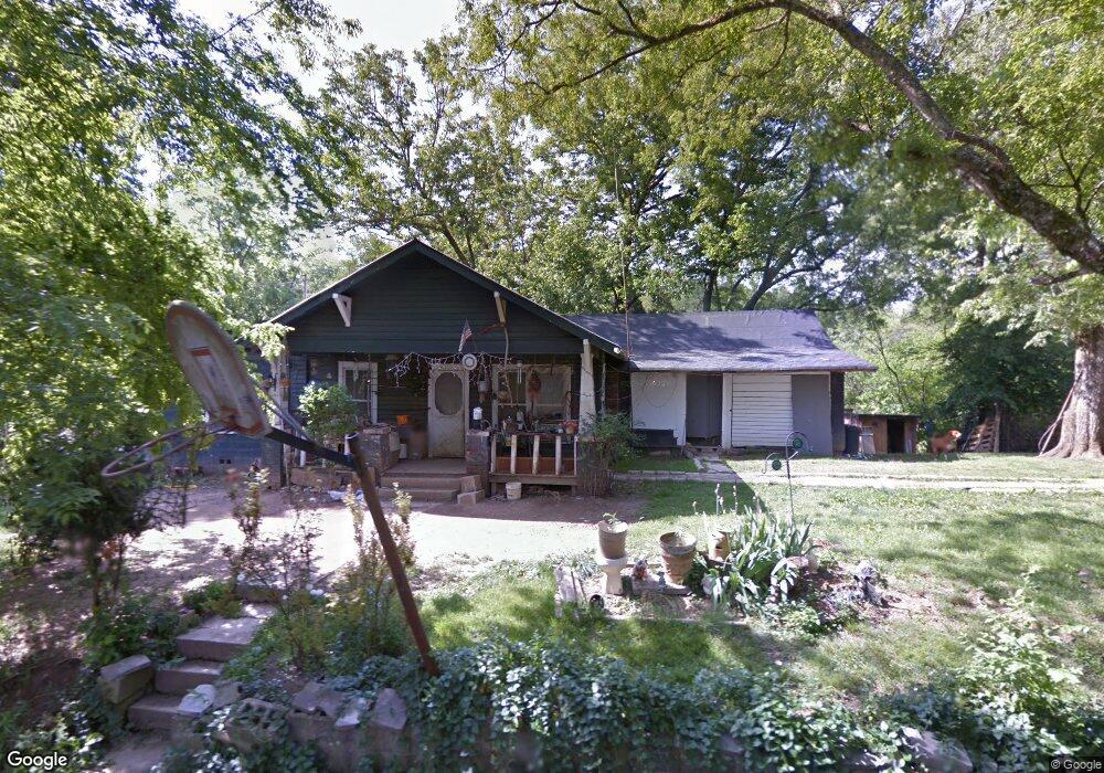 8233 W Circle Dr, Knoxville, TN 37920 - photo 1