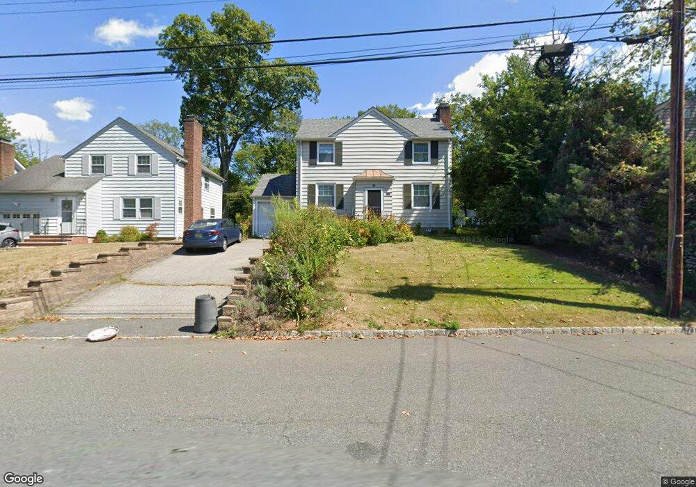 10 W Lawn Rd, Livingston, NJ 07039 - photo 1